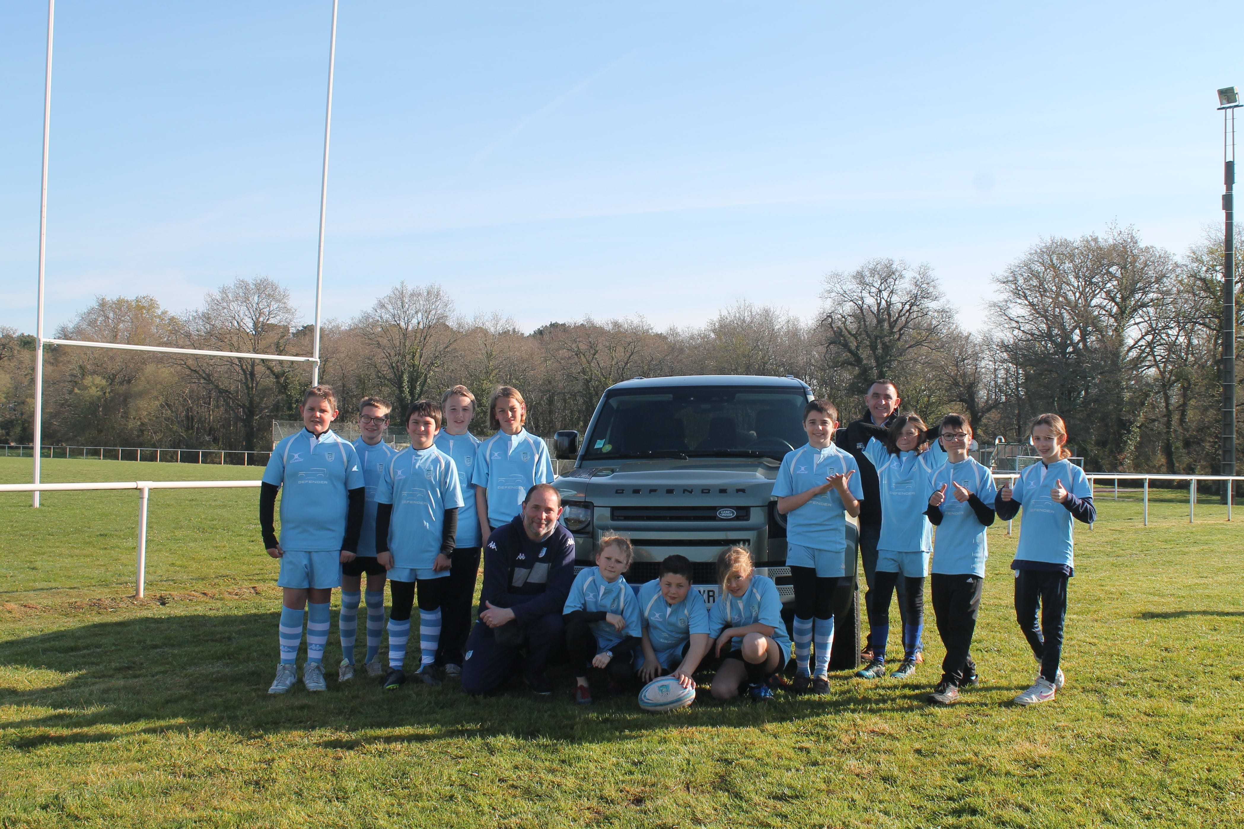 Land Rover 2023 : Équipements pour le Rugby Jeunesse