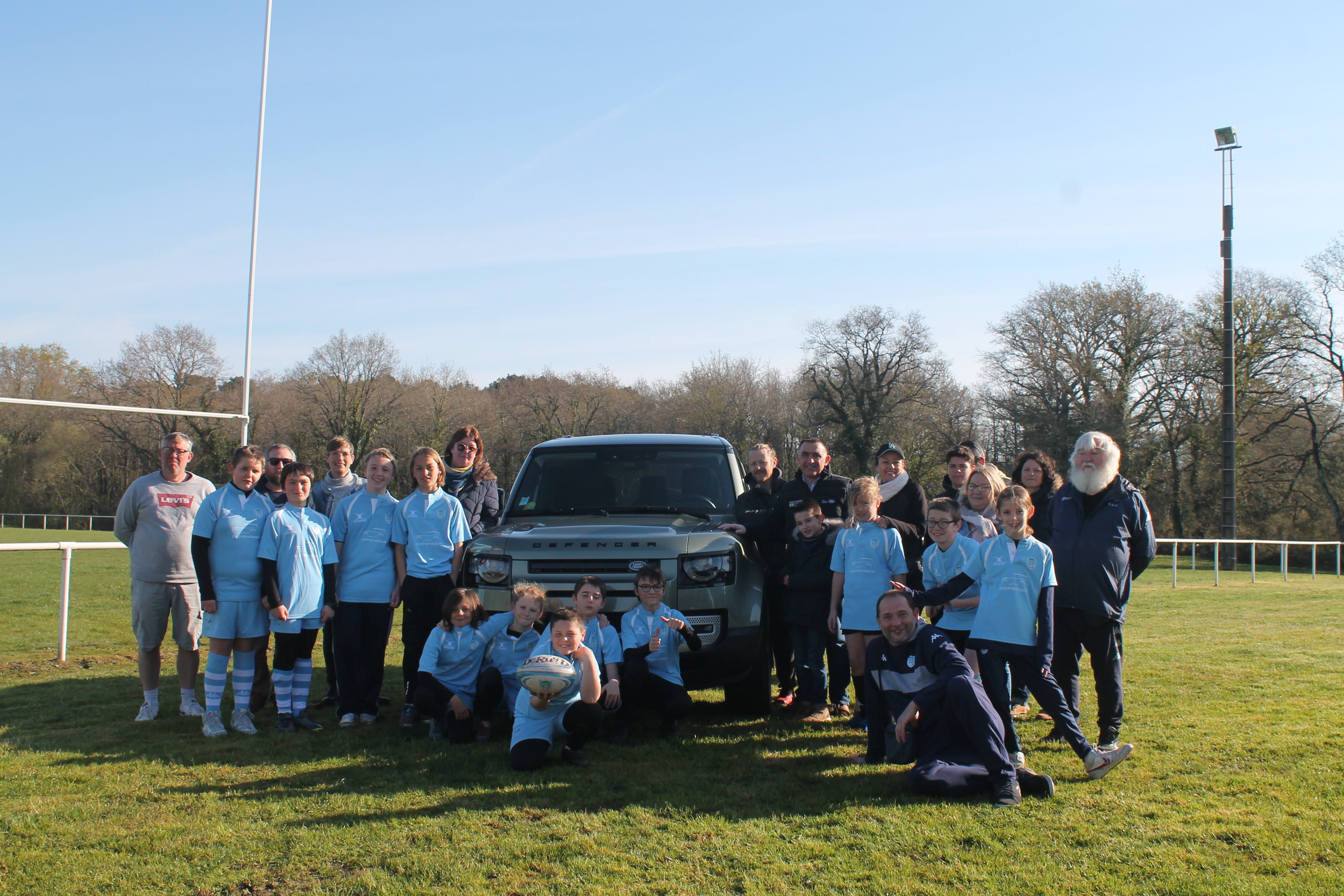 Land Rover 2023 : Équipements pour le Rugby Jeunesse