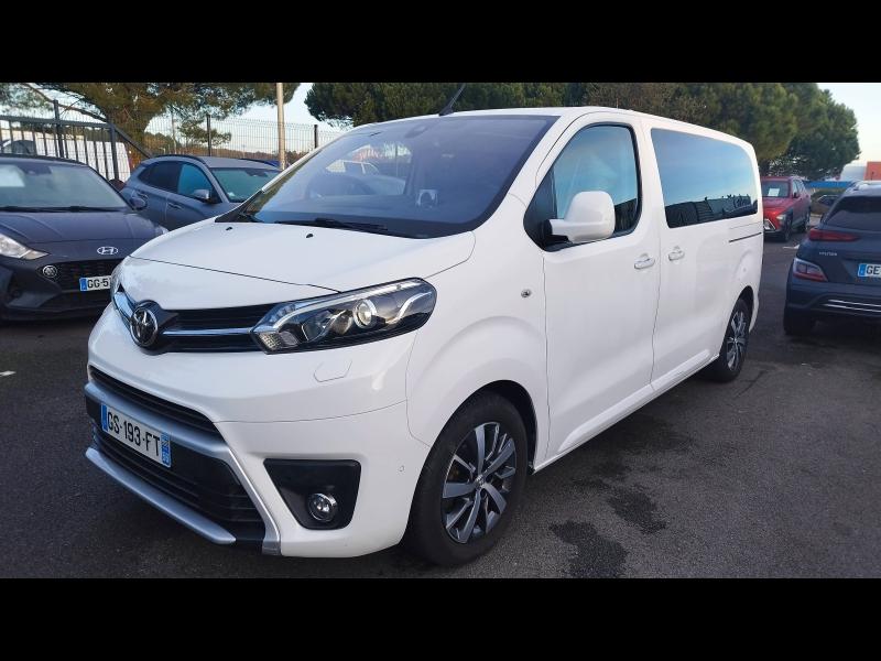 TOYOTA Medium 180 D-4D Lounge BVA