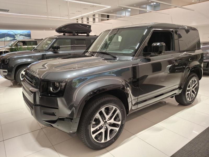LAND-ROVER 90 3.0 D250 Hard Top X-Dynamic SE
