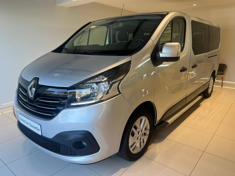 RENAULT L2 1.6 dCi 125ch energy Life 9 places