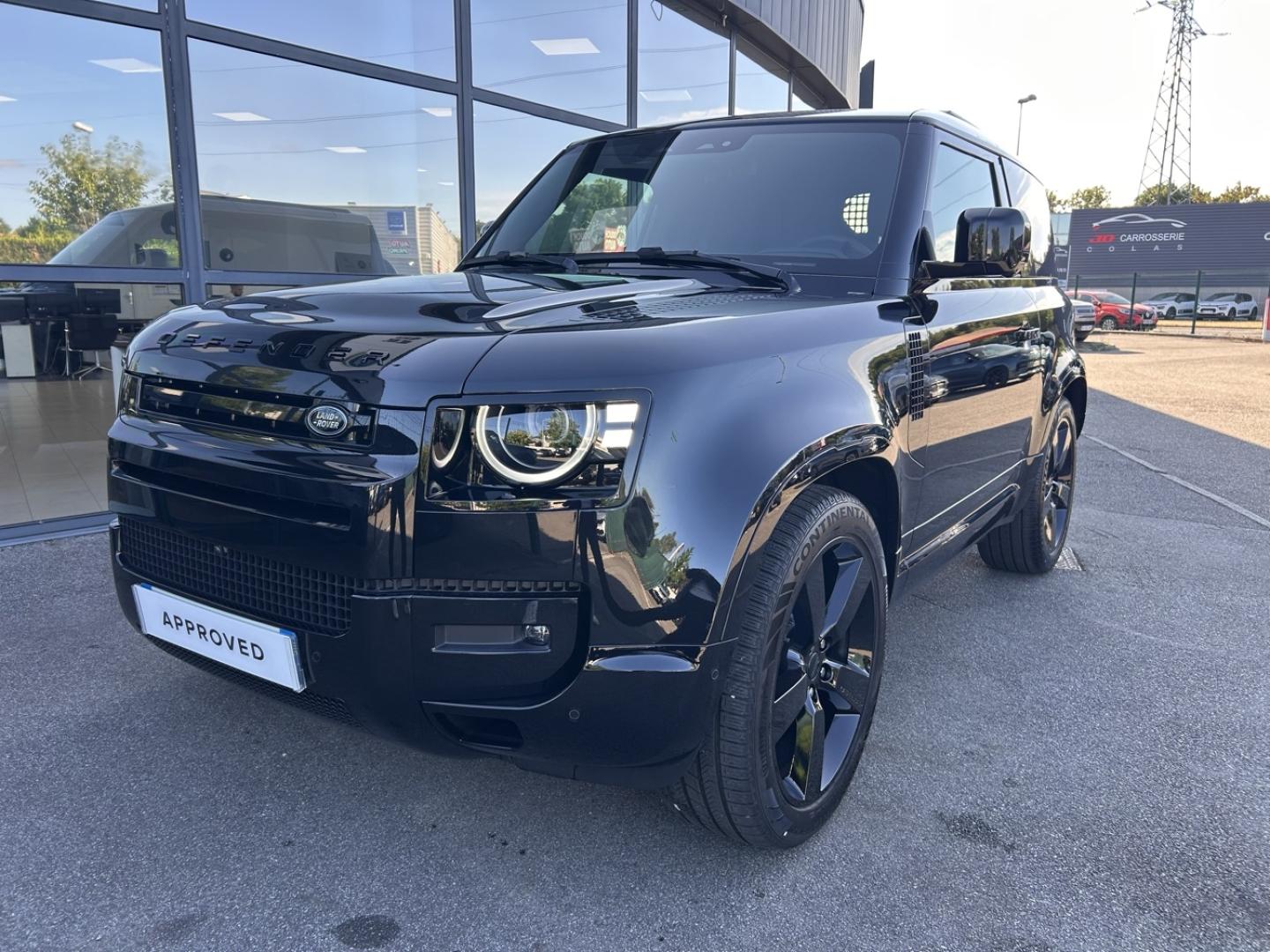 LAND-ROVER 90 3.0 D250 Hard Top X-Dynamic SE