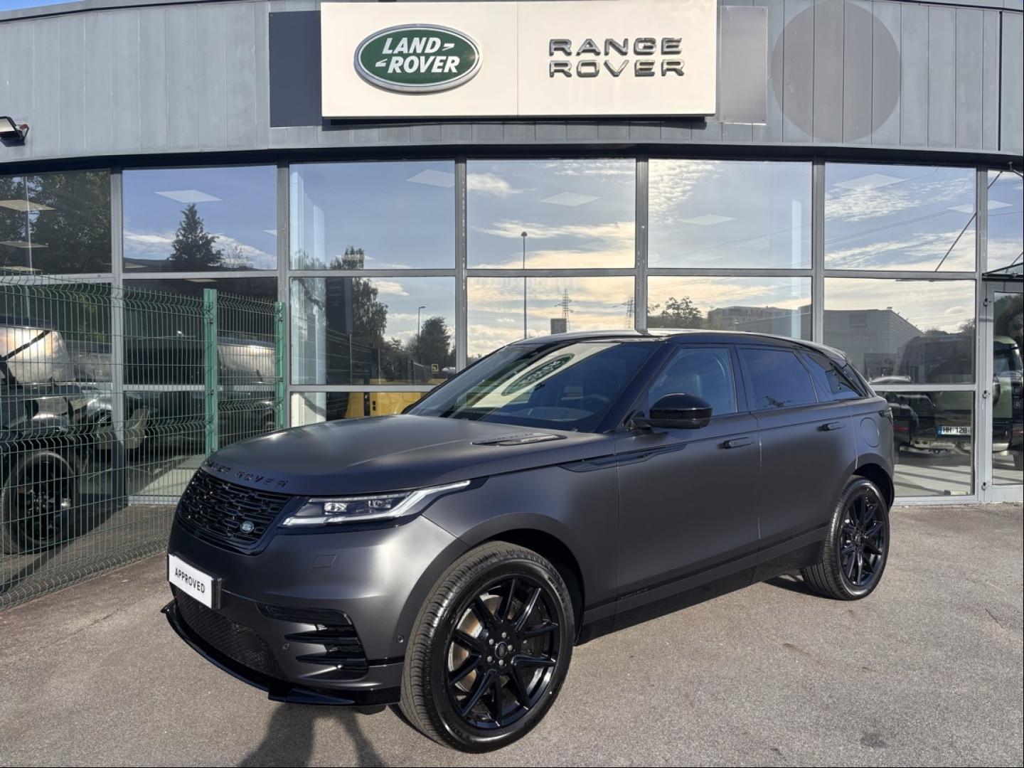 LAND-ROVER 2.0 P400e 404ch PHEV Belgravia Edition Satin AWD BVA