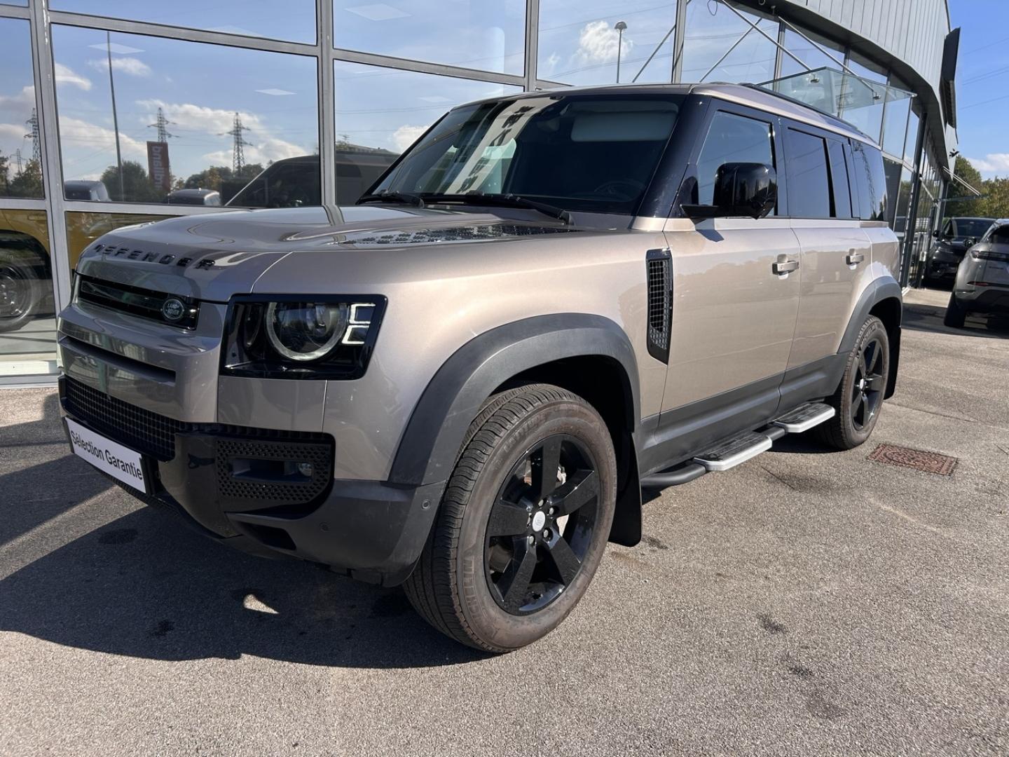 LAND-ROVER 110 3.0 D300 Hard Top SE